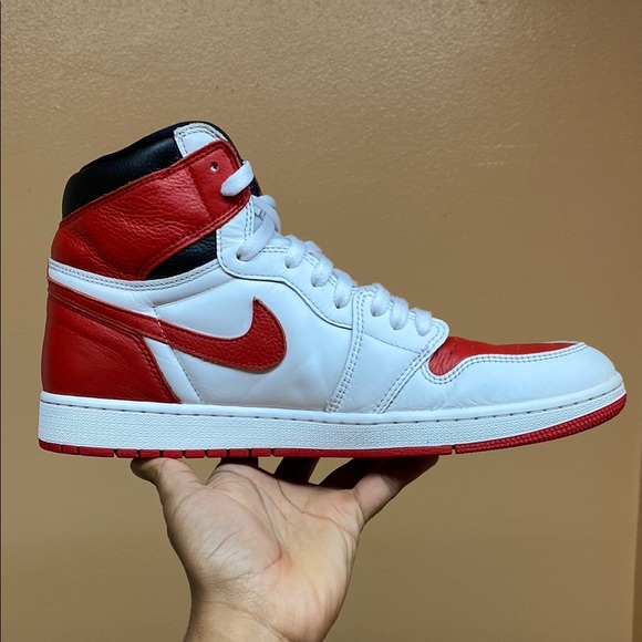 Air Jordan 1 Retro High OG “Heritage” - Picture 7 of 17